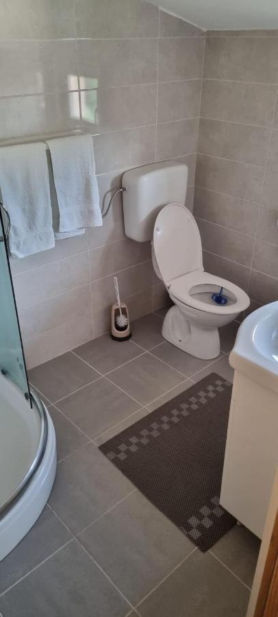 ביוגראד נה מורו Apartmani Italo מראה חיצוני תמונה