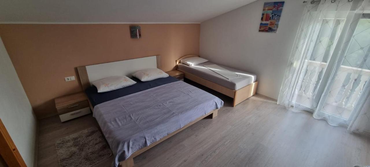ביוגראד נה מורו Apartmani Italo מראה חיצוני תמונה