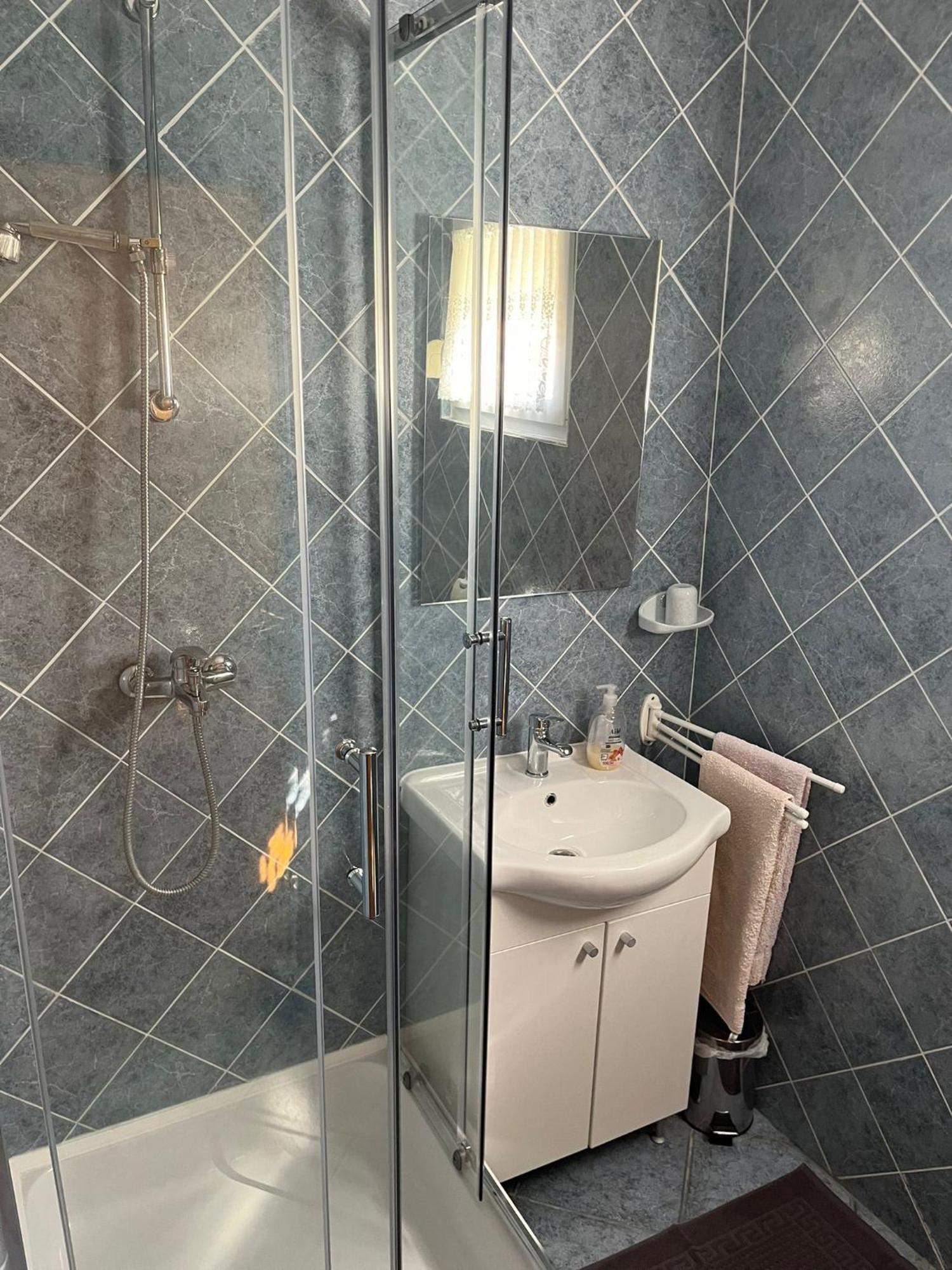 ביוגראד נה מורו Apartmani Italo מראה חיצוני תמונה